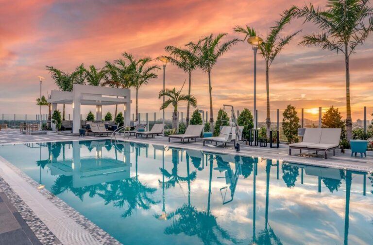 587F670D-8240-40EA-AF0F-43AC8D65B2A3