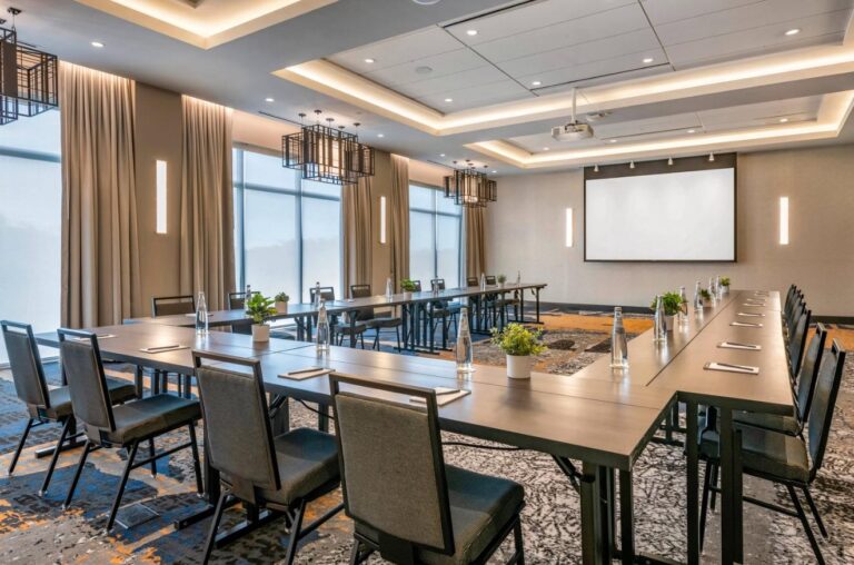 CD27FDC8-9D21-4E46-81C2-45F3D665A22A